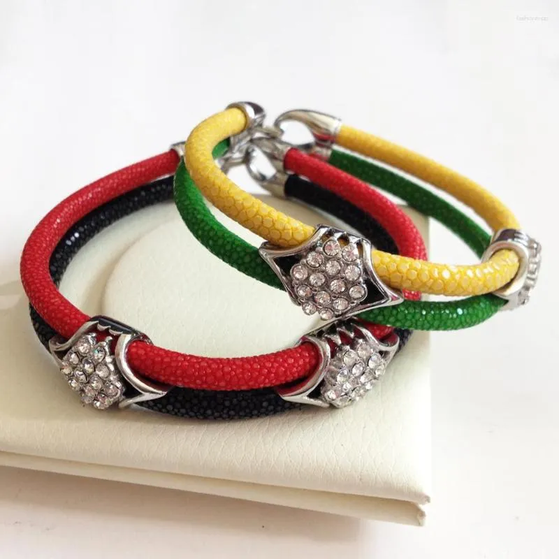 Charm Bilezikler Punk Pulseras Balck Kırmızı Stingray Deri Bilezik Erkekler 316L Paslanmaz Çelik Geometri Zirkon Bangles Saat Markası