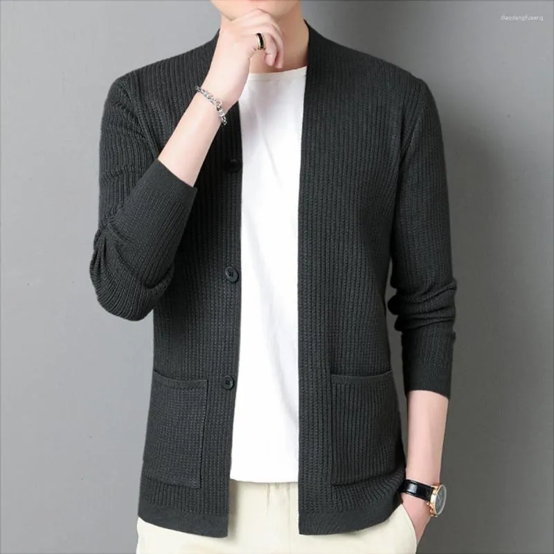 Sweaters masculinos Mulheres Cardigan Jacket Elegante Single Bastested para Cardigans de malha versáteis elegantes de meia-idade de meia-idade