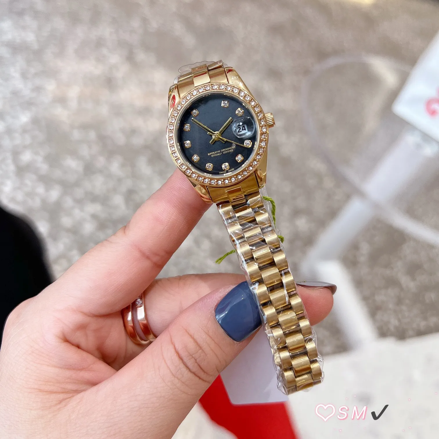Luxury Gold Diamond Small Gold Watch Womens Top Brand 28mm Quartz
