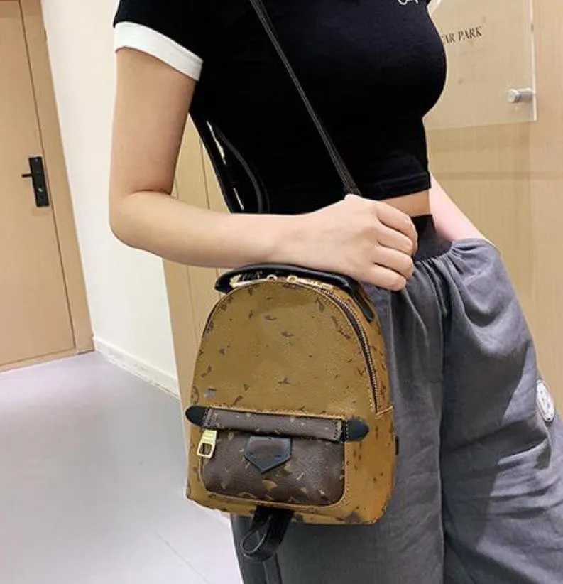 Sırt çantası moda sırt çantası kadınlar taze tatlı öğrenci okul çantası toptan
