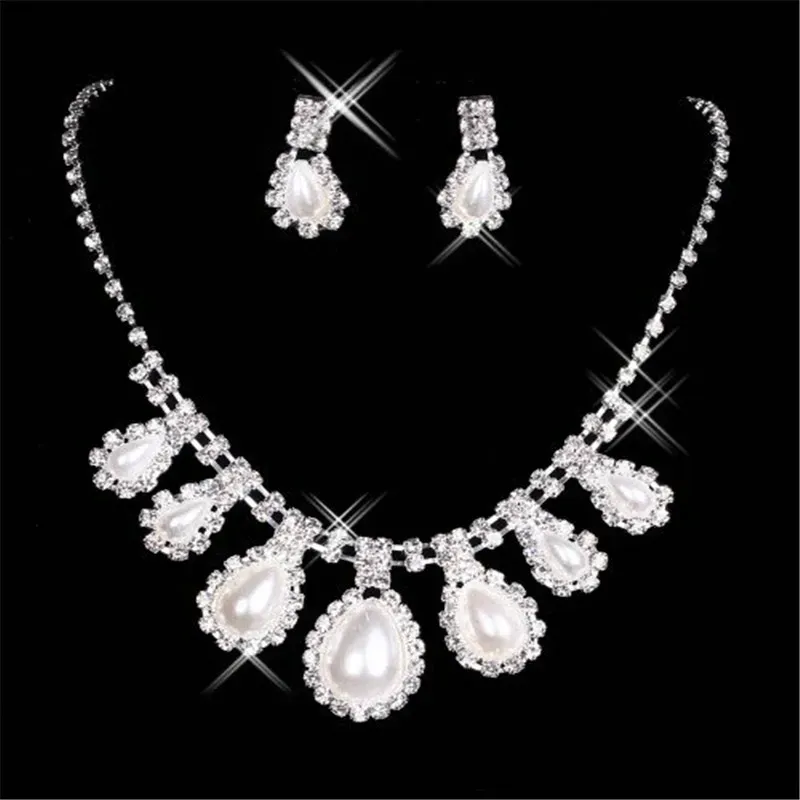 Wedding Bridal Oorrings ketting 2019 Bruidsjuwelensets Shining Rhinestones Mori Girl Prom Formal Party Qunice Wear sieraden set ZZ