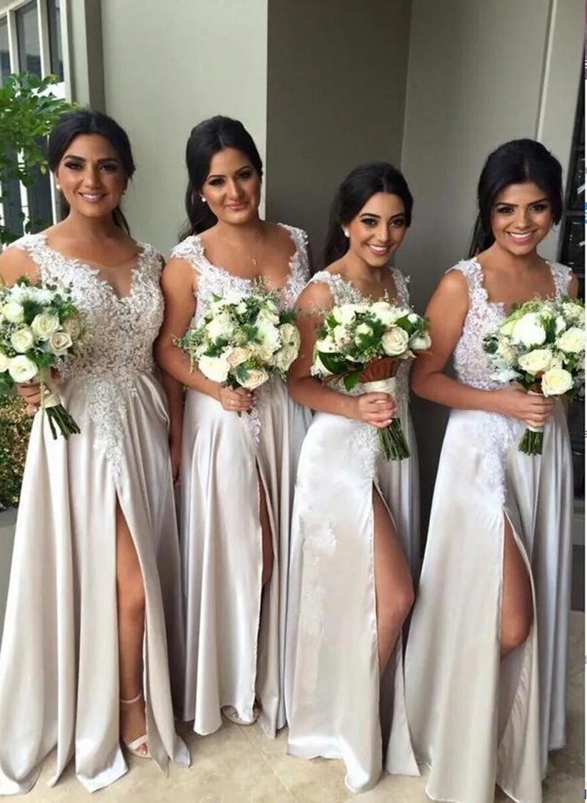 2023 New Jewel Neck Illusion Elegent Bridesmaid Dress Appliques spetspärlor brudtärna klänning klänning piga av hedersklänningar delade lång brudtärklänning klänning