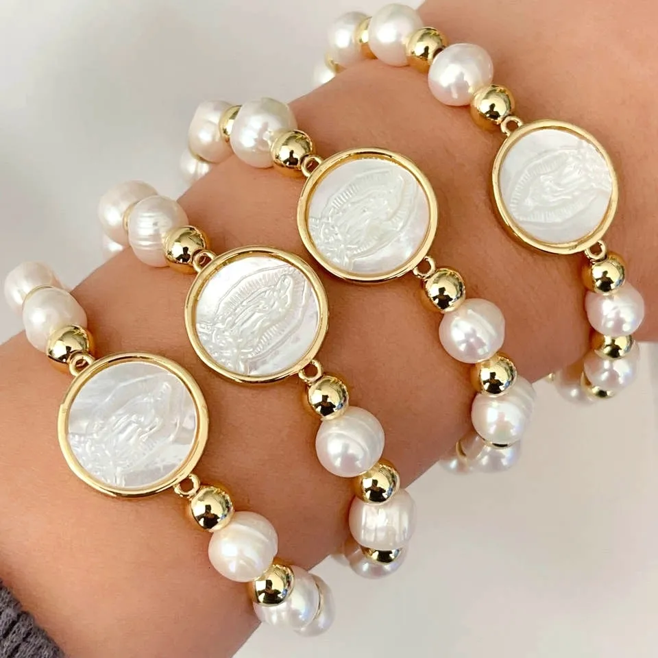 Bracelet 5pcs arrivée délicate coquille vierge marie élastique perle d'eau douce bracelet perlé bijoux de fête pour les femmes 230824