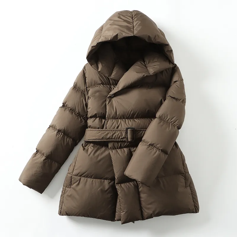 Women's Vests Winter Down Jackets Ultra Light Warm Casual Coat Female Puffer Jacket With a Belt Plus Size Hooded Parka Overcoat 230824