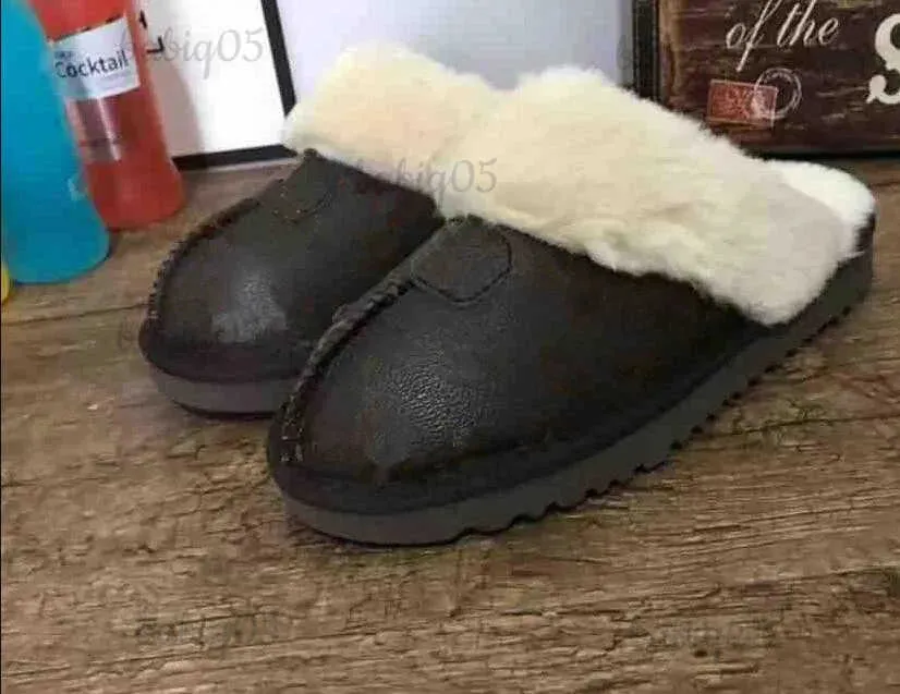 Pantoufles Nouvelles femmes hommes mode pantoufles de haute qualité dame enfants Childer pantoufle bottes classique léger et chaud pantoufle bottes babiq05