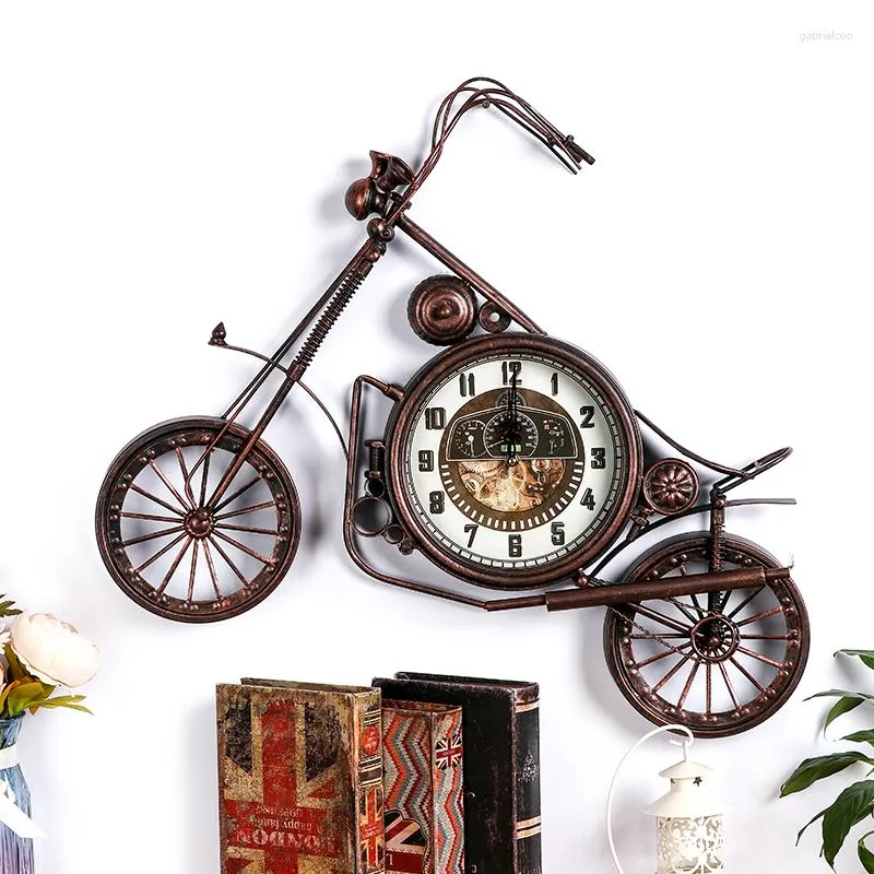 Zegary ścienne Retro Iron Motorcycle Clock Kreatywna dekoracja w stylu przemysłowym Wystrój sklepu