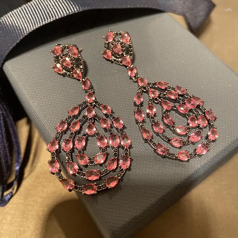 Dangle Earrings Luxurious Retro Red Cubic Zircon Drop Shape Earring For Women Crystal Bride Wedding Dress Accessories Charms Jewelry