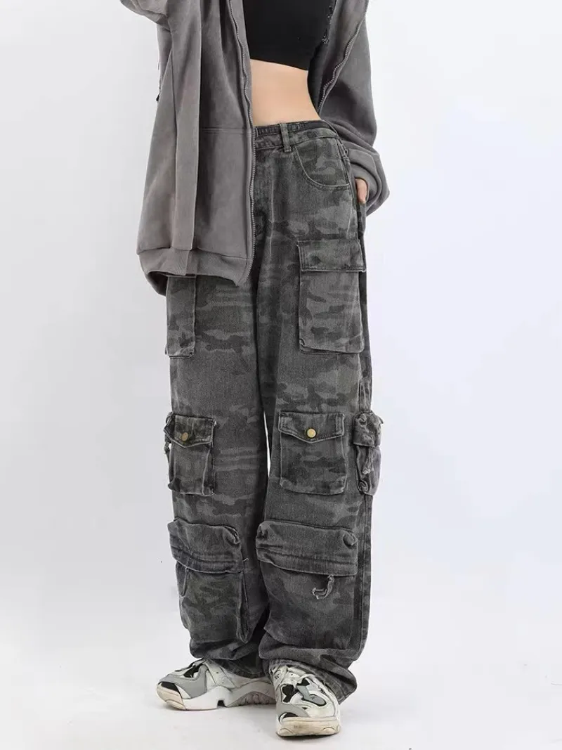 Damskie dżinsy amerykański styl retro street kamuflaż kombinezon kobiety Y2K HARAJUKU Modne spodni Para swobodne luźne spodnie 230823