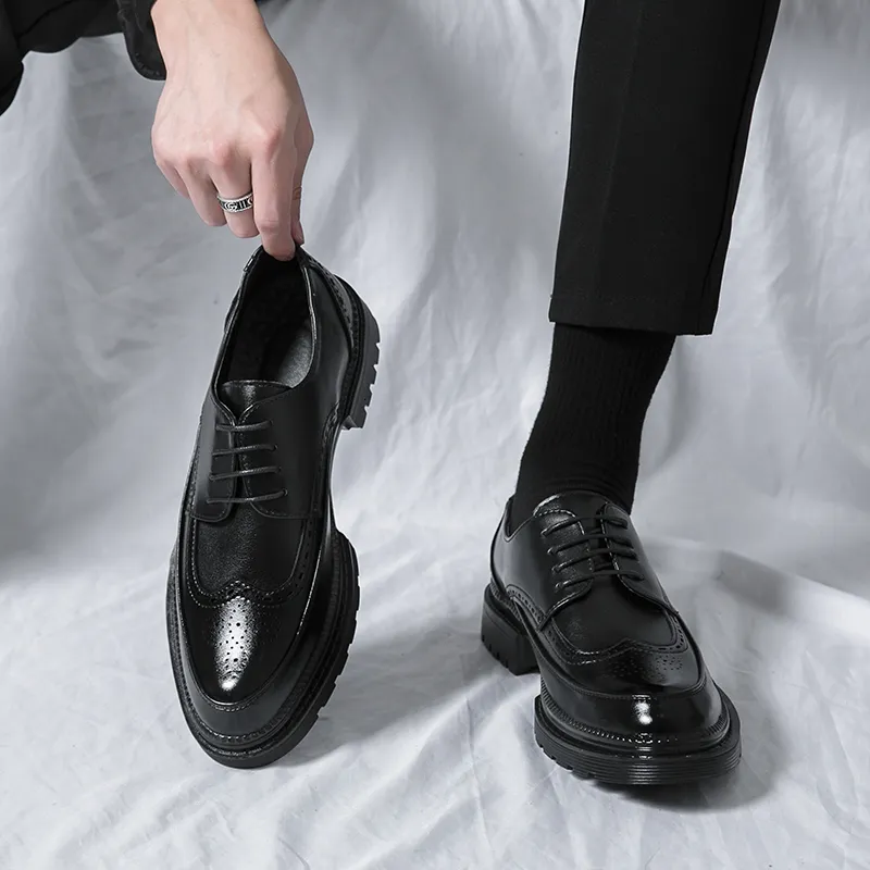Отсуть обувь Высококачественная бизнес-формальная кожаная обувь мужская повседневная одежда классическая итальянская формальная оксфордская мужская обувь 38-46 230824