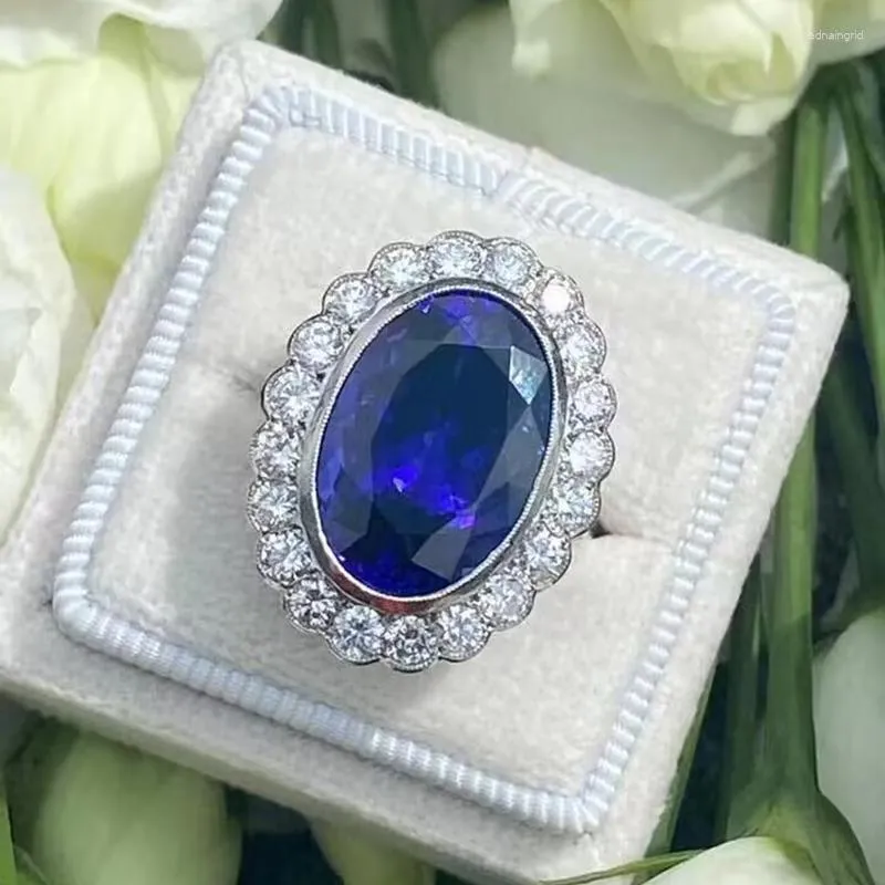 Küme halkaları domineering Safir Grand Oval Elmas Çift Yüzüğü Kadınlar İçin Koyu Mavi Geometrik Gümüş Kaplama Yıldönümü Hediye Takı