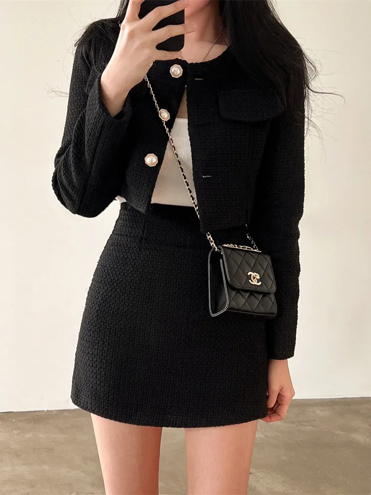 mideal】tweed over jacket / mini skirt