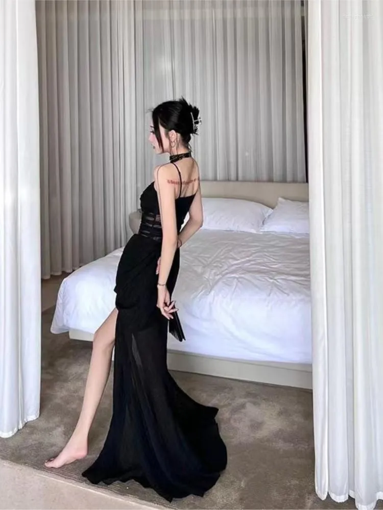 party dress black korea Black elegant mermaid long dress female Korean version one piece retro  gothic casual autumn party dress hepburn slim dress-black long dress, L :  Amazon.com.be: Fashion