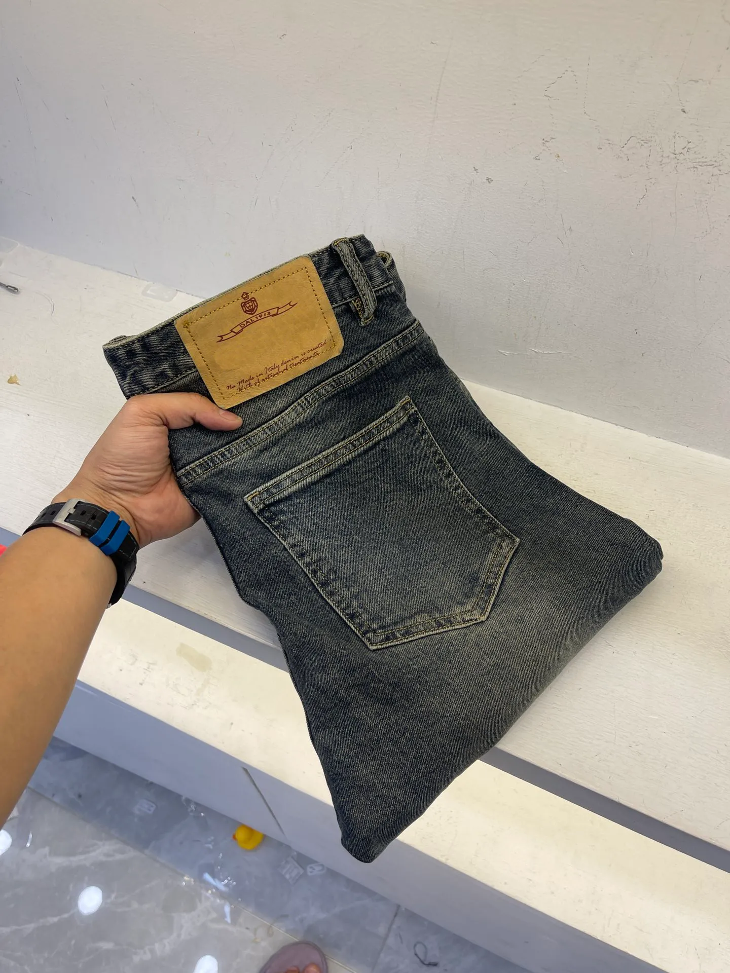 Höst och vinter senaste designer jeans högkvalitativa bekväma stretch retro stil blyerts jeans lyx varumärke mens jeans