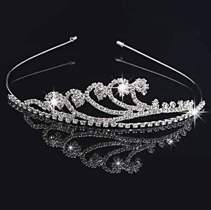 Handmade Cute Silver Wedding Bridal Crystal Crown Tiaras sparkly wedding party birthday Nice Gift Flower Girl 11.7*3CM