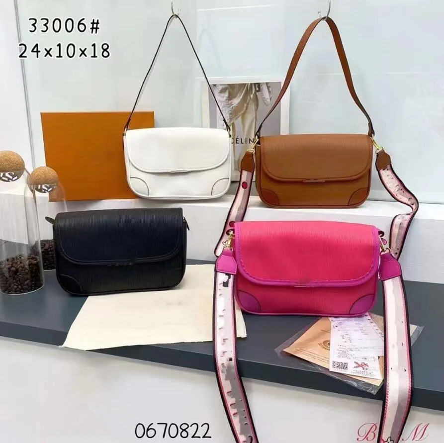 Fashion women shoulder bag Designers Men Latest Arrival Crossbody Bag Leather Three-in-one Shoulder Bag Luxurys Messenger Classic Purses clutch bags wallet