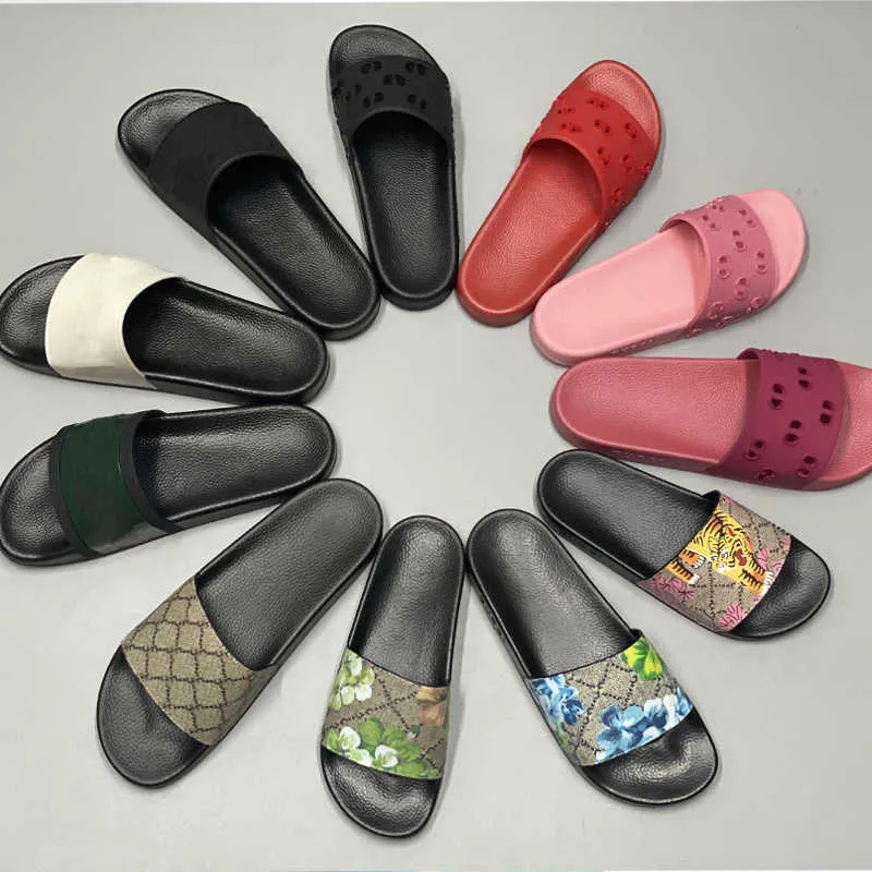 Mens Beach Sandals Women Rubber Slide Slipper Designer Slides Causal Non Slip Slides Summer Flip Flops Outdoor Flower Platform Slippers Size 4 11.5