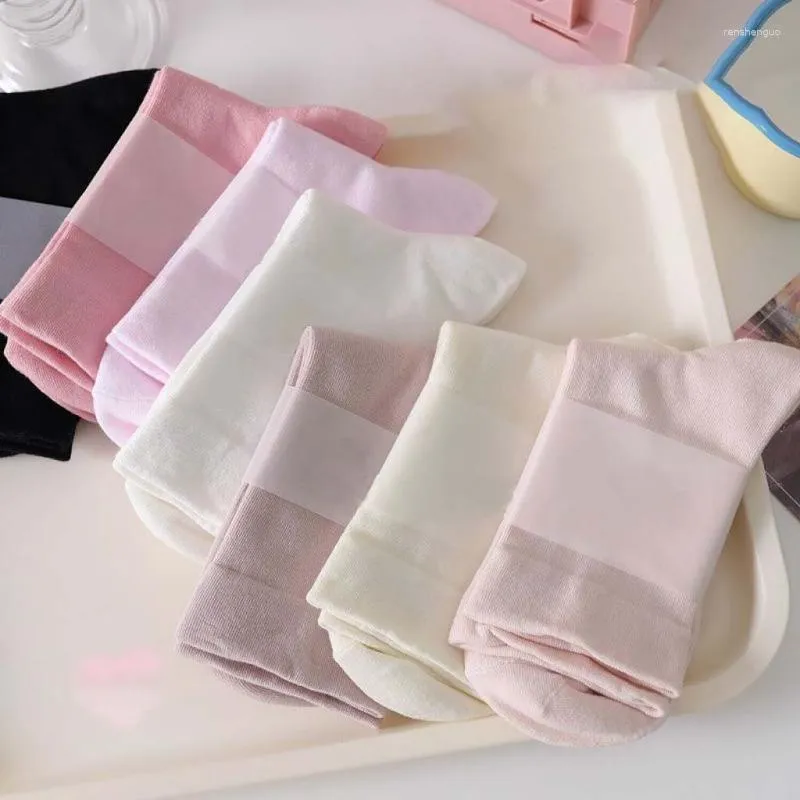 Chaussettes couleur unie pour femmes, quatre saisons, Tube central, bonbons, jolie fille, pur coton, confortable pour la maison