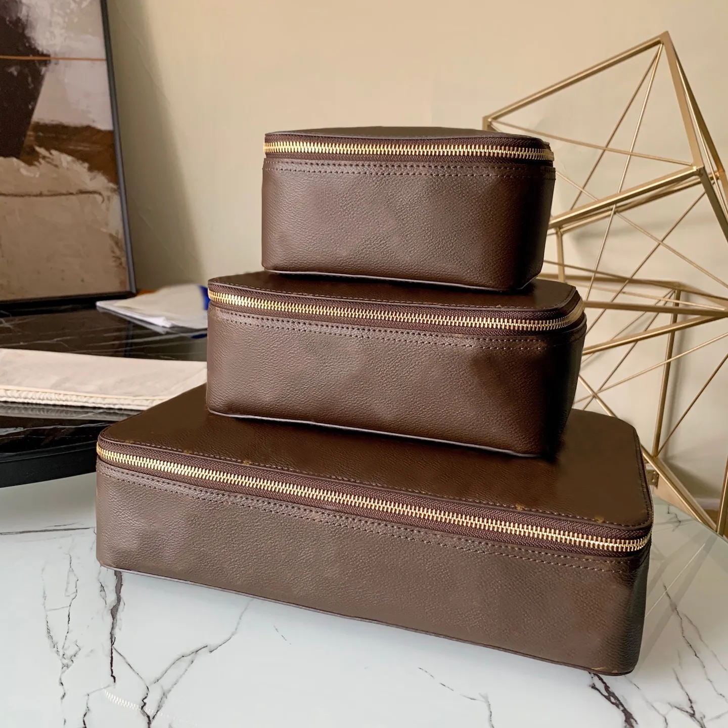 Modern Style Designer Travel Cosmetic Bag Set High Imitation 3 Sizes Ideal For Travel Jewelry And Makeup Storage From Peanut bag srore 151.88 DHgate.Com