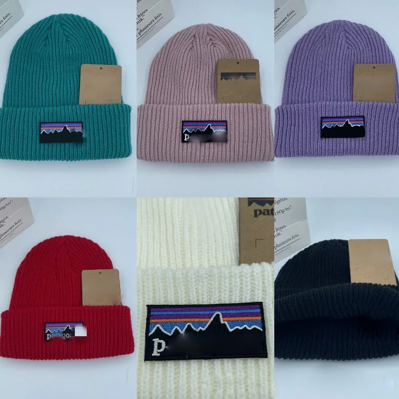 Autumn and Winter Women's Candy Color Insulation Designer Beanie Hat Men's cap Outdoor Vacation Sports Letter Embroidery bonnet