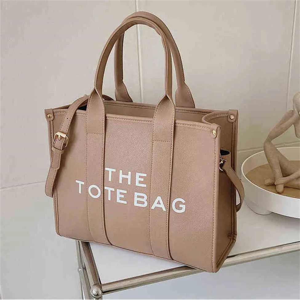022 verão novo versátil grande capacidade estilo estrangeiro moda mensageiro saco portátil sacola 70% designer tomada venda