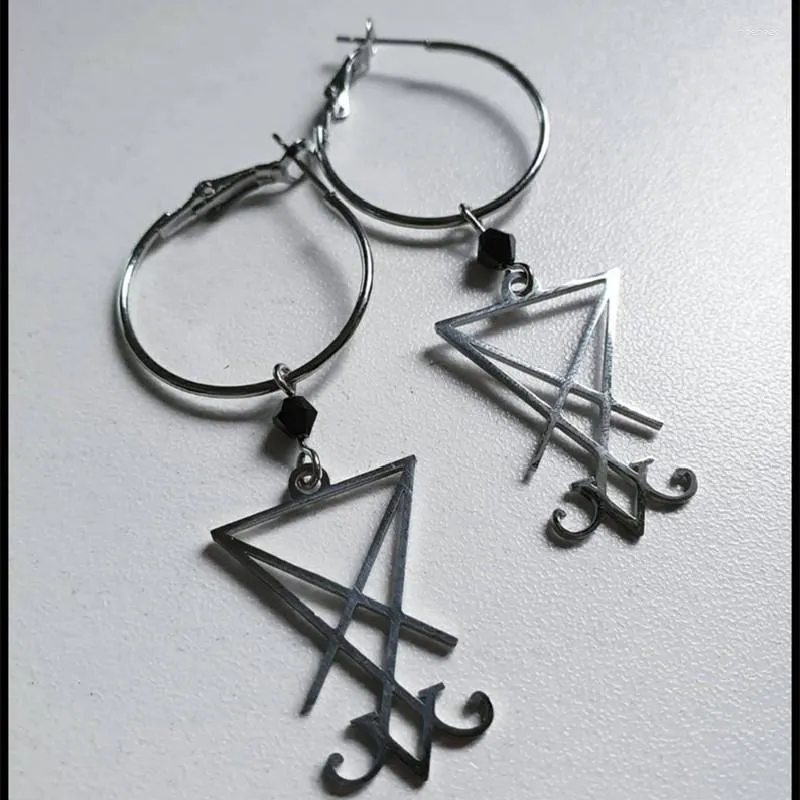 Boucles d'oreilles pendantes gothiques, sceau de Lucifer, cerceau satanique, symbole de sorcière, bijoux gothiques créatifs, cadeau pour femmes, tendance