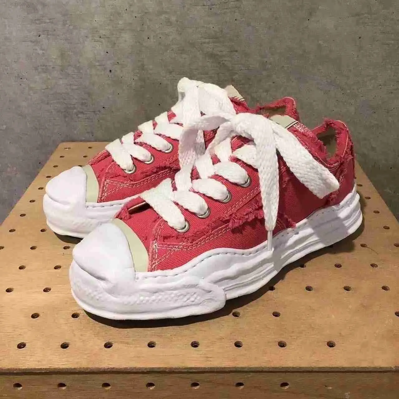 MIHARA YASUHIRO｜ (I12LT511 DKGRAY) Mihara Yasuhiro - 2nd STREET USA