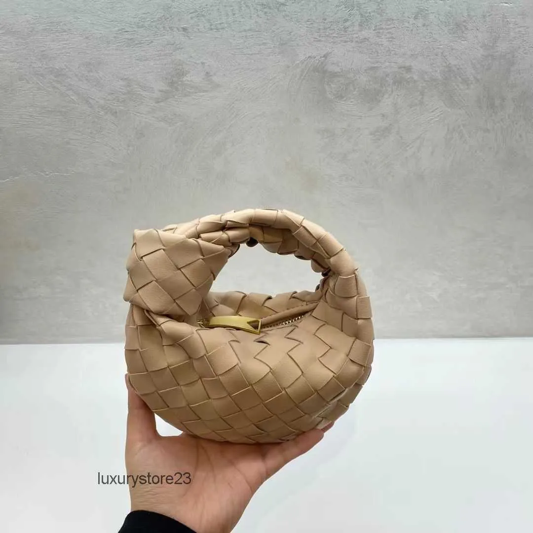 Venata Evening Bags Candy Jodie Designer Bag Mini Knotted Woven Woven Woven Veather Boteega 핸드백 Cowhorn Girl Small Girl Lady 지갑 핸드백 16cm