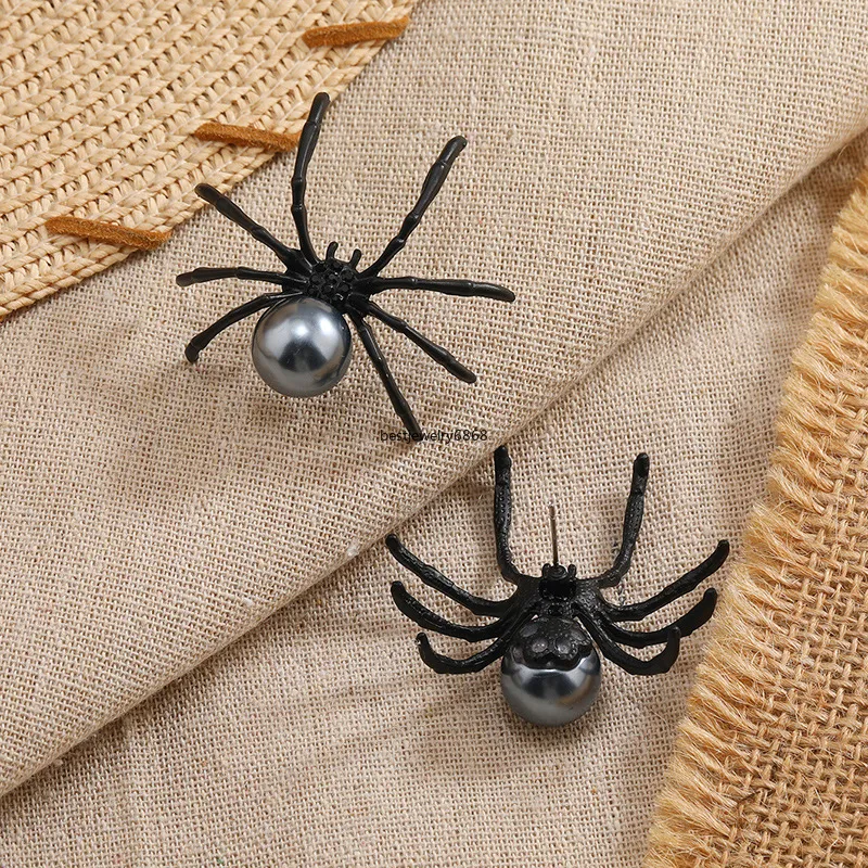 Vintage Spider Stud Earrings for Women Girls Insect Punk Earrings Halloween Party Statement Jewelry Gifts