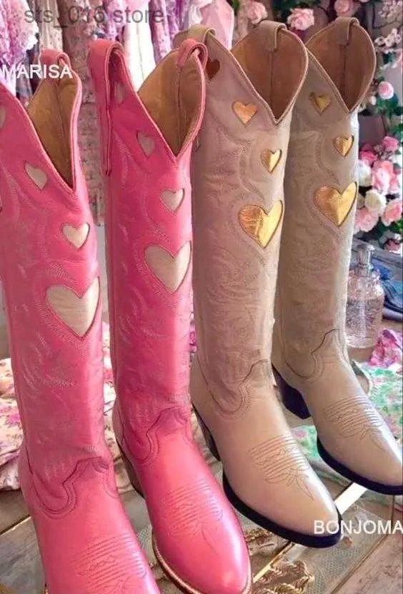 Laarzen Dames Cowboy Cowgirl Laarzen Hartvormig Ontwerp Mode Zoete Suiker Westerse Laarzen Instapper Roze Retro Schoenen 2023 Nieuwe Puntige Neus T230824