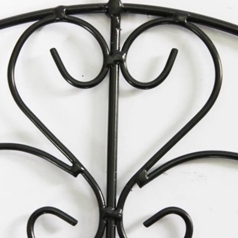 Cintres 50pcs Vintage Style europeen en metal fer cintre antiderapant garde robe rangement vetements organisateur decoration Percha