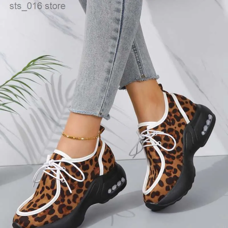 Dress Shoes Womens Sneakers 2023 New Spring Thick Soled Wedge