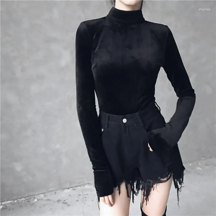 Women's T Shirts Ruibbit Autumn Winter Gothic Punk Women Black T-shirts Top Sexig Velvet Bodycon Solid Long Sleeve Party Pullover