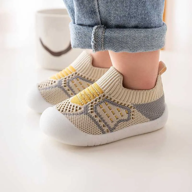 First Walkers Baby Shoes Anti-slip Breathable Infant Crib Floor Socks with Rubber Sole for Children Girls Boys Mesh Shoes Soft Bottom Slippers L0826