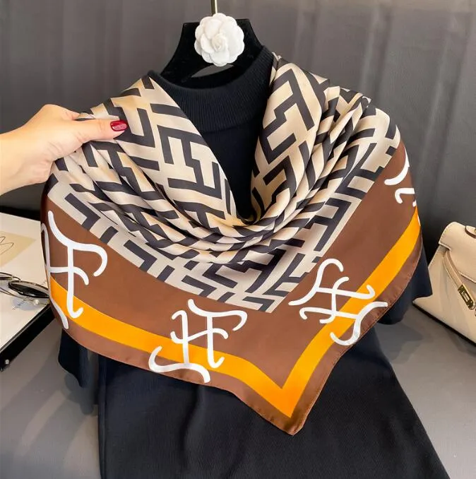 Women Designer Silk Scarf Fashion Brand Wrap Head Scarfs Square Silk Twill Pashmina Scarves Shawl Pleated Birthday Gift Easy To Match Soft Touch Size 110*110CM