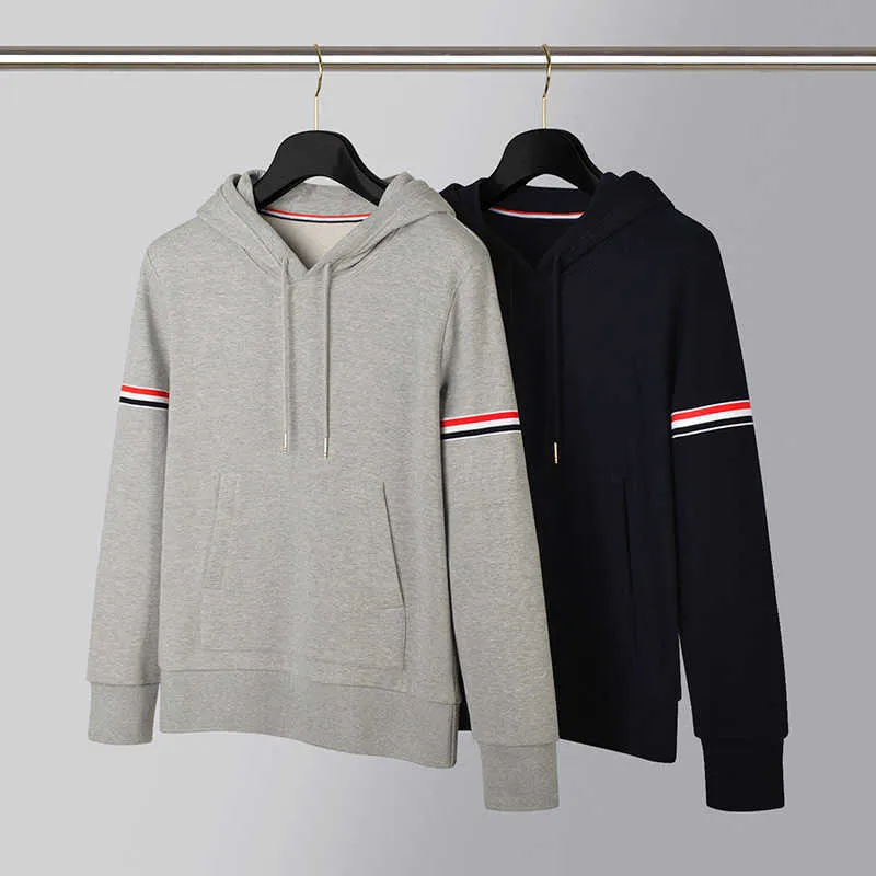 Sweats à capuche pour hommes Sweatshirts Tb Trendy Stripe Pur Coton Pull à capuche Pull Couple Casual Pocket Coat