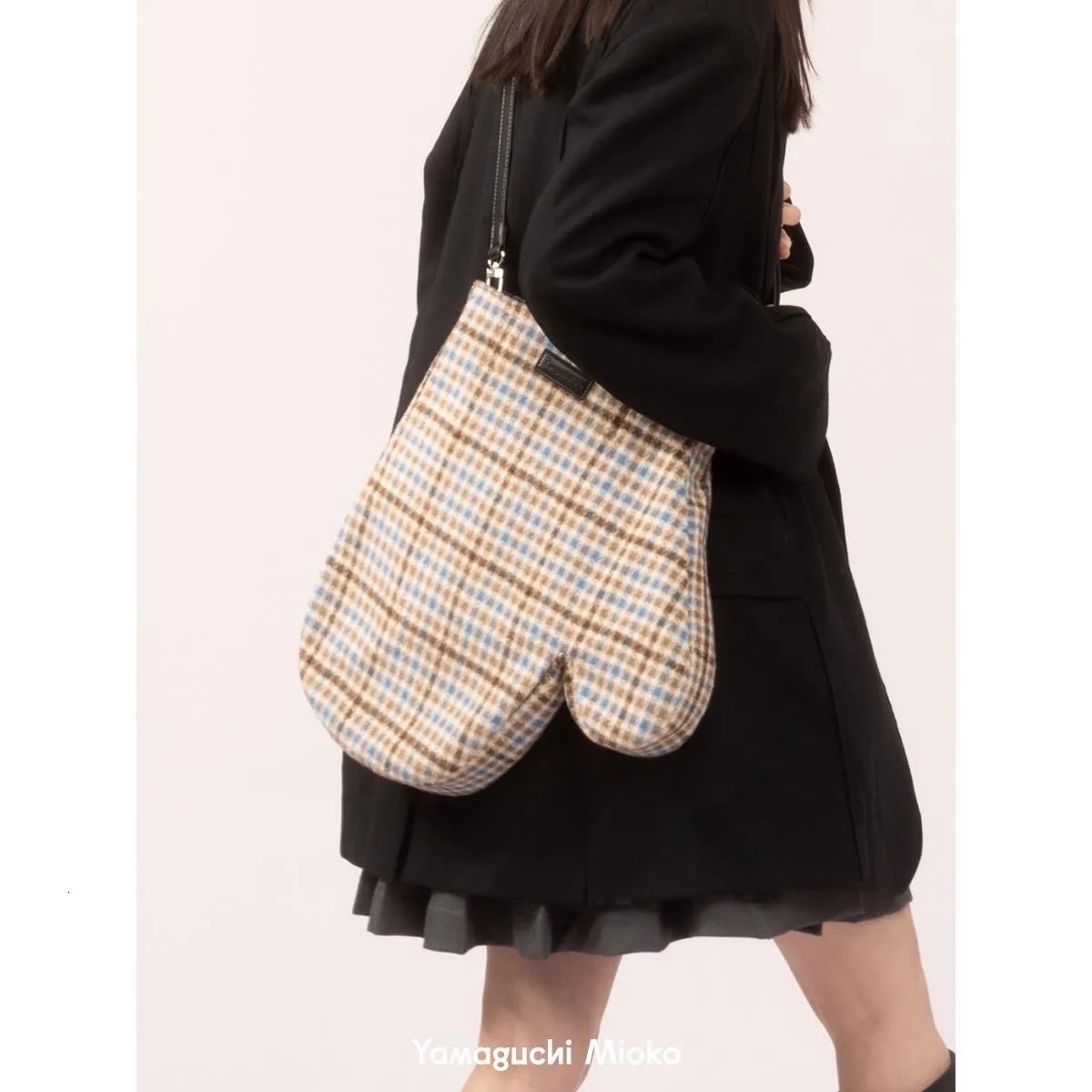 Abendtaschen Koreanische Personalisierung Karierte Wollhandschuhform Ästhetische Einkaufstasche Trendy Frauen Schulter Y2k Mode Crossbody 230826