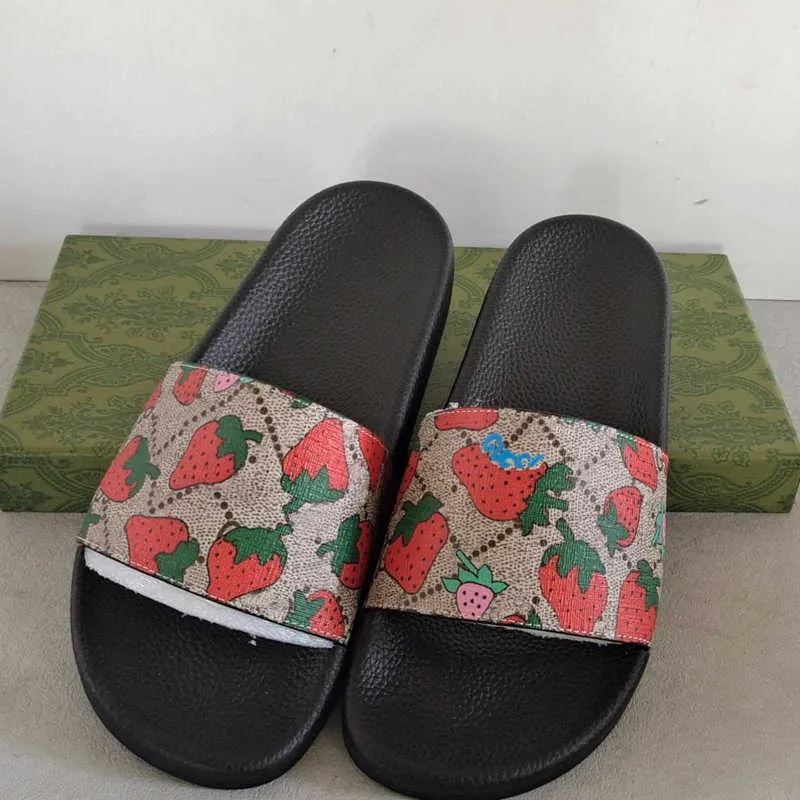 Slides size 4 new arrivals