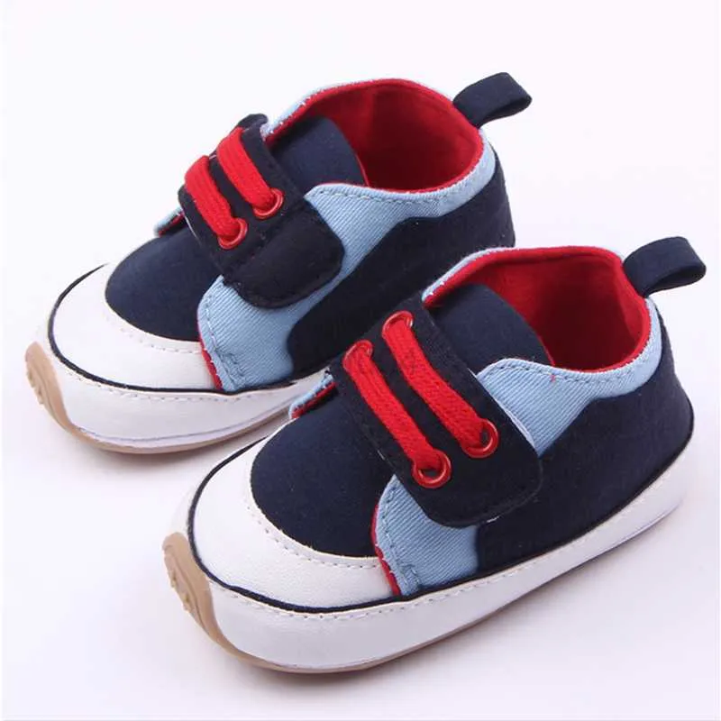 Pierwsze spacerowiczów maluch małych chłopców buty miękkie oddychające buty dla obuwia dla noworodków niemowlęcia niemowlęcia trampki L0826