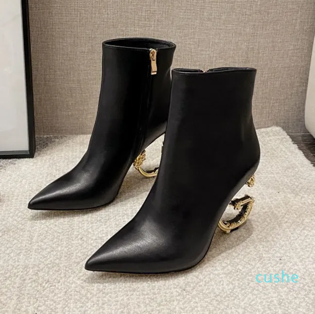 Luxury Designer Calfskin Leather Booties With Pointed Toe And Side Zip