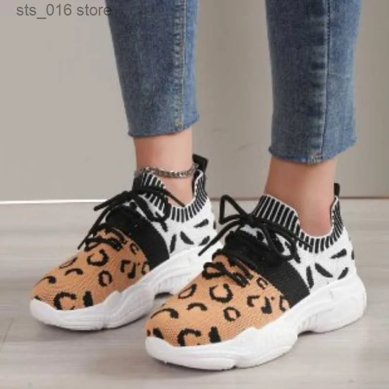Scarpe eleganti da donna Scarpe da ginnastica da tennis leopardate 2023 Primavera Autunno Nuove scarpe sportive traspiranti da donna Scarpe da corsa