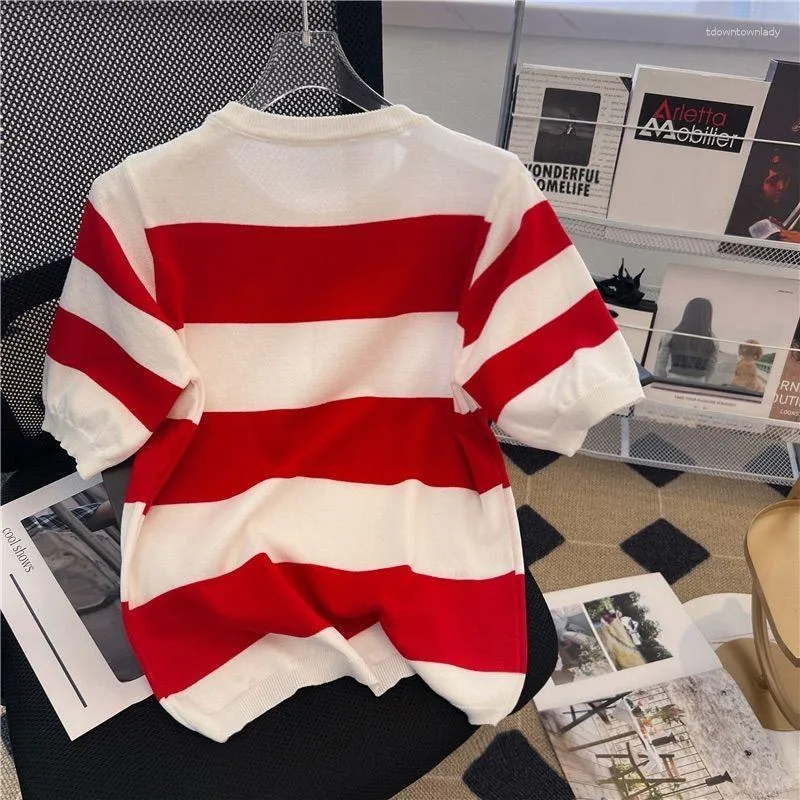 Women's T Shirts Women Striped Short Sleeved Knit T-Shirts Fashion O-Neck Sweater Casual Loose Button Office Ladies Thin Ice Silk Tops