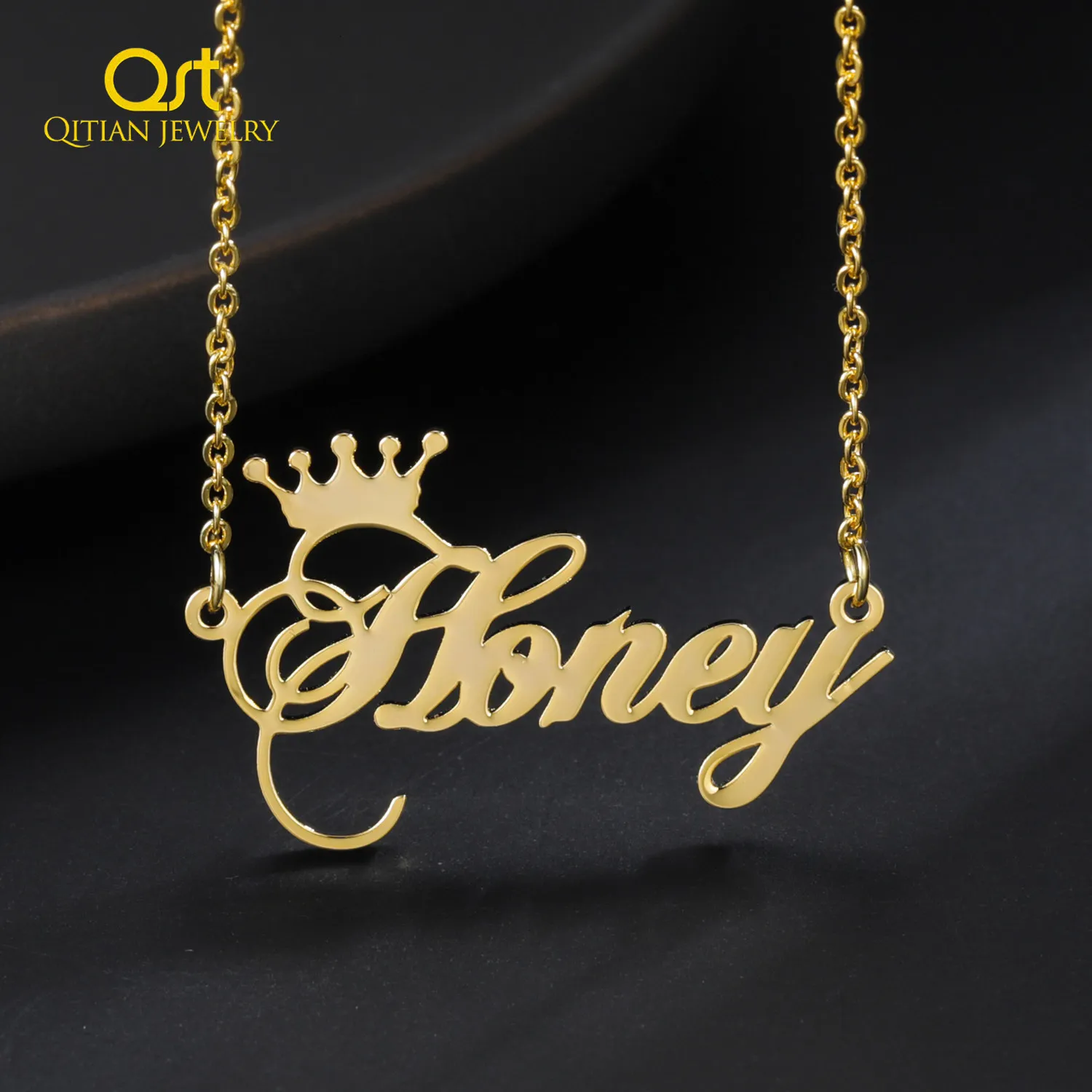 Pendant Necklaces Personalized Crown Name Customized Cursive Script High Quality Stainless steel Jewelry For Women Gifts 230825