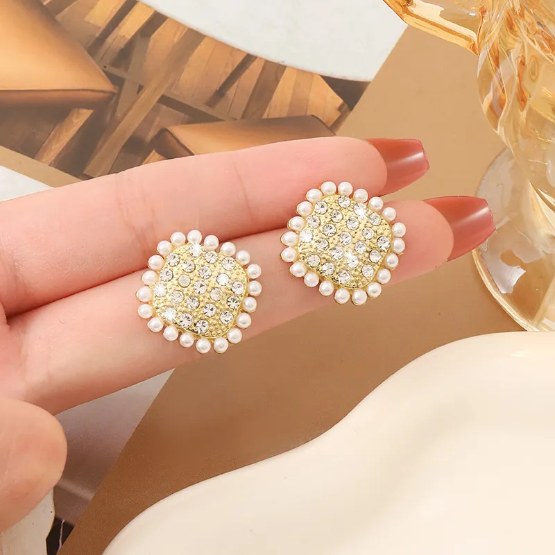 Plated 925 Silver Luxury Brand Designers Letters Stud Geometric Famous Women Round Crystal Rhinestone Earring Wedding perty Jewerlry Circular Diamond ER0102-1