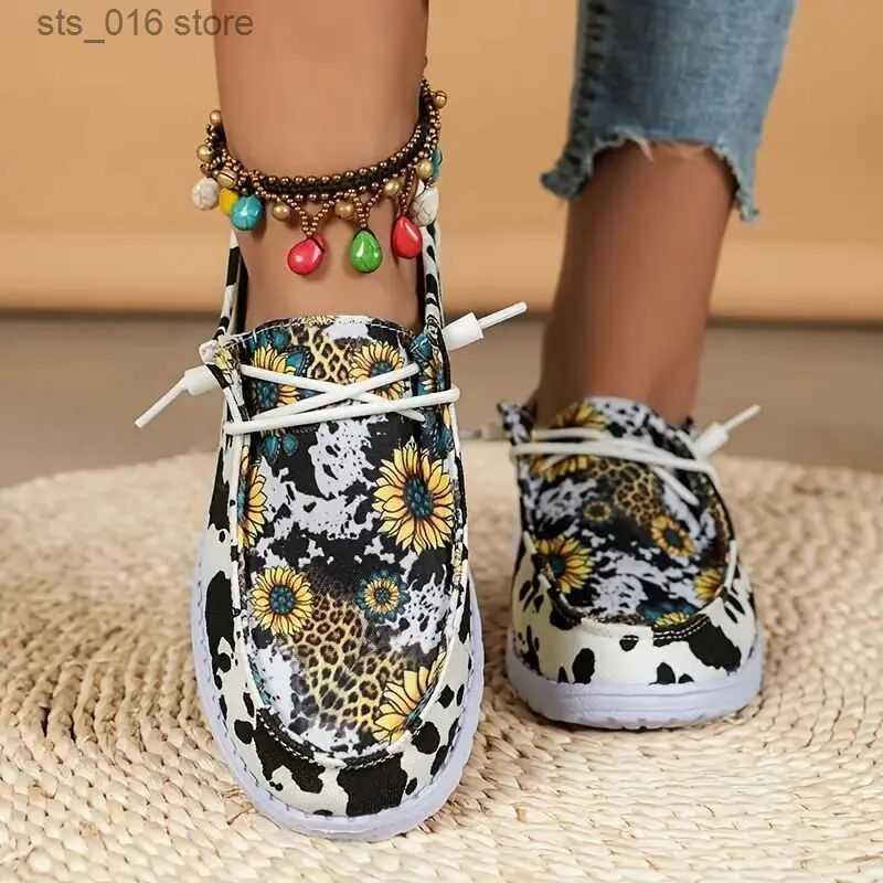 Dress Shoes Women's Sunflower Cow Print Canvas Shoes Flat Slip On Shoes Lightweight Comfortable Shoes T230826