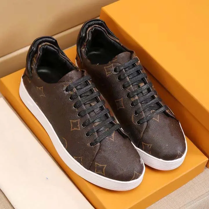 Axel arigato perforated leather sneakers best sale