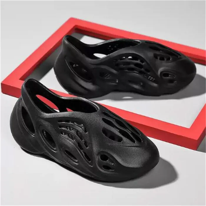 Kinderen buiten trainers schoenen zomer kinderen sandalen babyjongens meisjes strand dia's slip-on slippers lichtgewicht gesloten teen schoenen peuters baby's sneaker