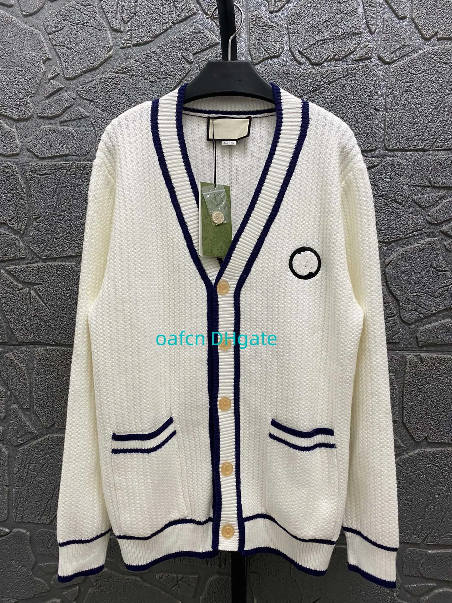 Felpa con cappuccio da uomo di design taglie forti Giacca da uomo con cappuccio superiore da donna Scava fuori il maglione cardigan con scollo a V abbinato al colore Felpa con cappuccio unisex