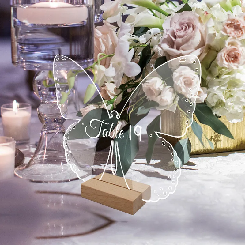 Andra festliga festförsörjningar 5 -stycken DIY Clear Acrylic Wedding Place Cards With Wood Stand Butterfly Forme Blank bordsskylt Event nummer 230826