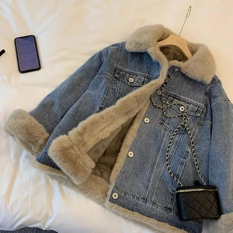 Women's Trench Coats Lamb Wool Jean Jacket For Women Autumn Winter Retro Casual Loose Bf Plush Thick Style Overcome Denim Coat