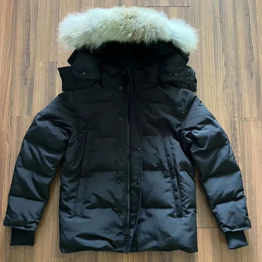 Men Down Jackets Puffer Kurtka Prawdziwy projektant futra Homme Outdoor Windbreaker Jassen Oweodwear Zapęt czteroosobowy płaszcz z kurtki Hiver Parba Doudoune